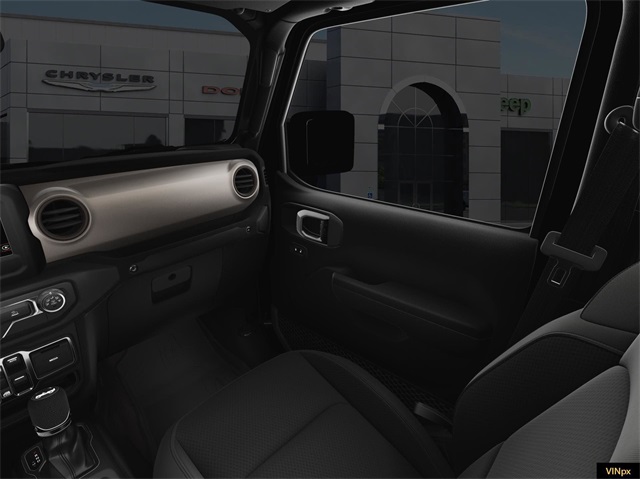Vehicle image 21 of 23