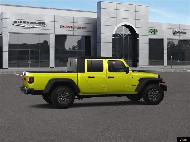 Vehicle image 7 of 19