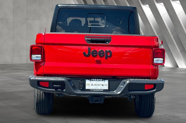 Vehicle image 7 of 27