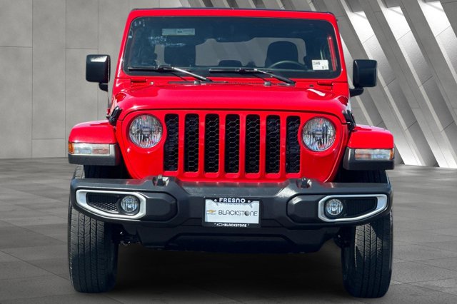 Vehicle image 2 of 27