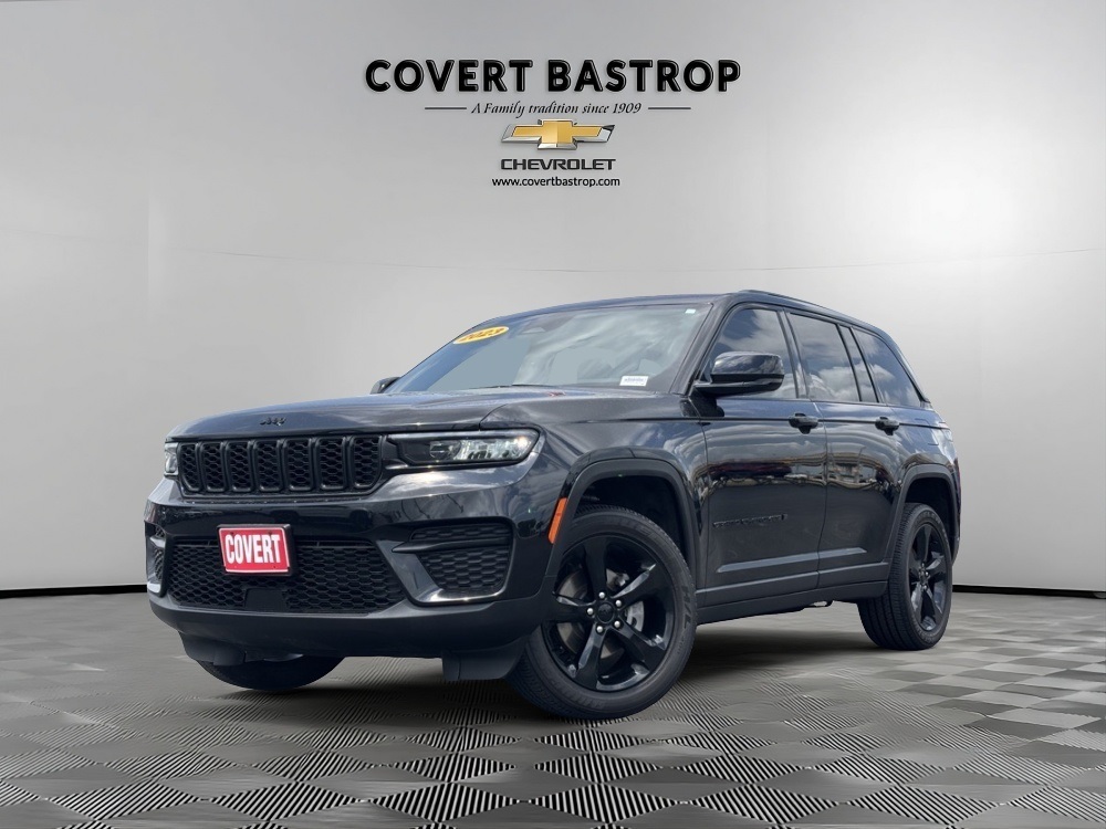 Vehicle image 1 of 32