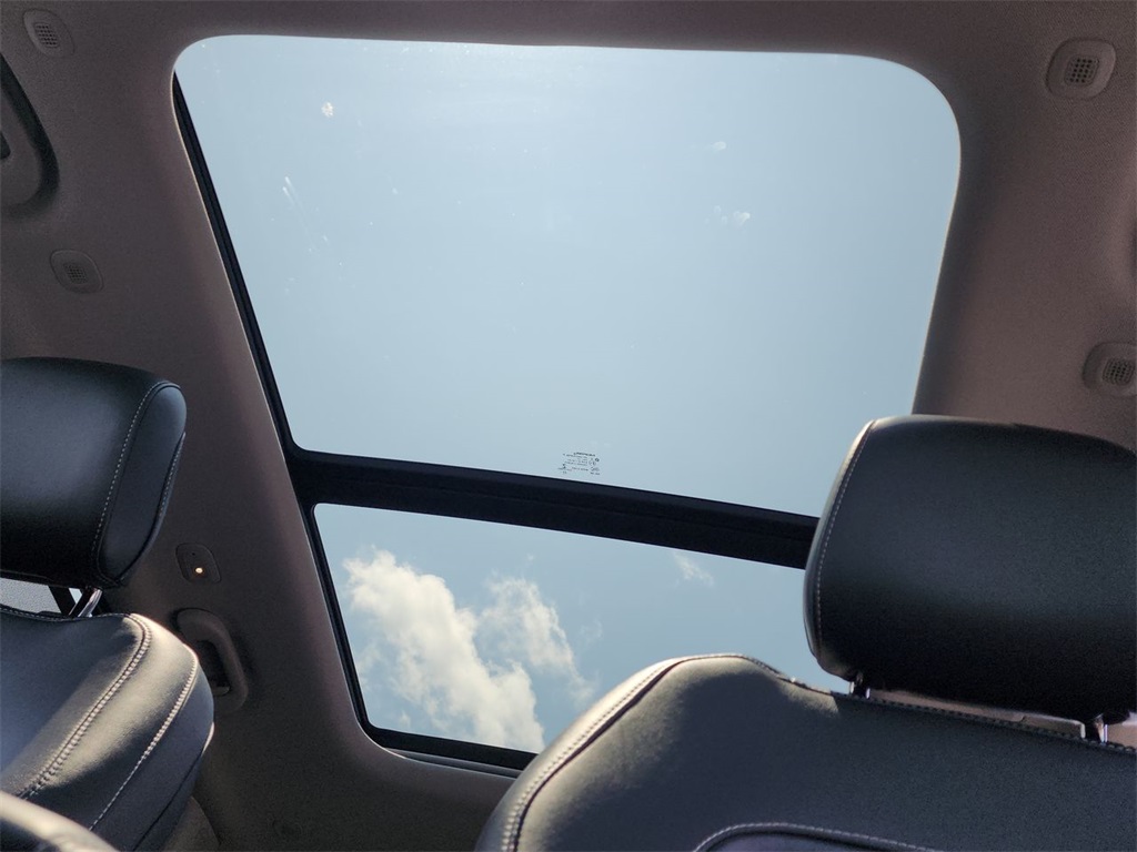 Vehicle image 27 of 27