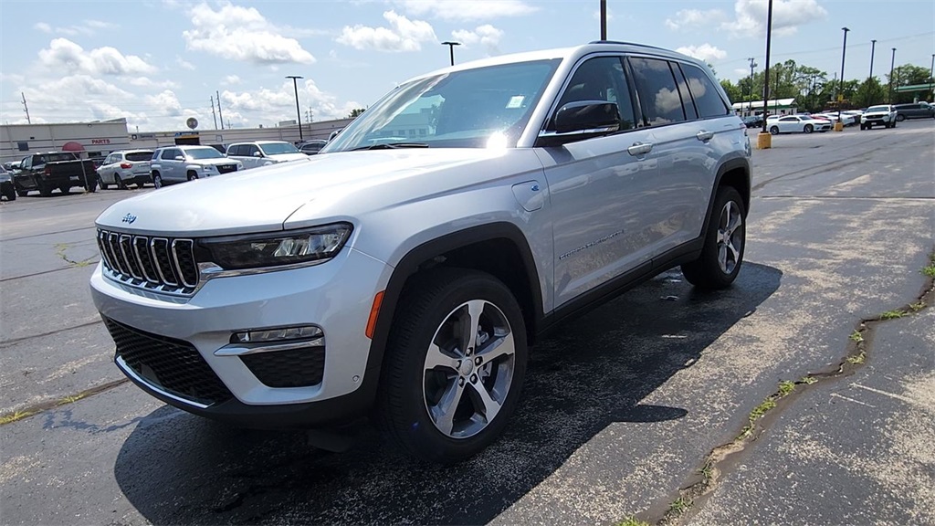 Vehicle image 1 of 27