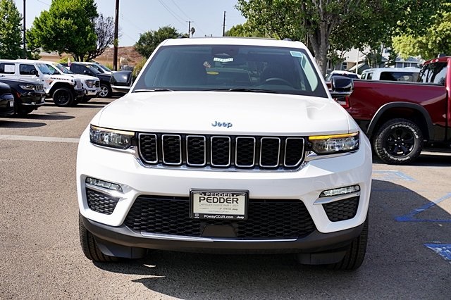 Vehicle image 9 of 42