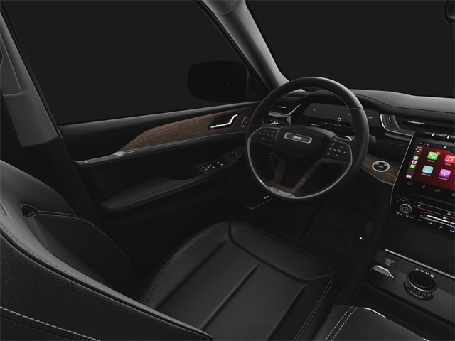Vehicle image 19 of 23