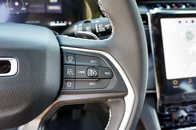 2023 Jeep Grand Cherokee 4xe Base Image 41 of 42