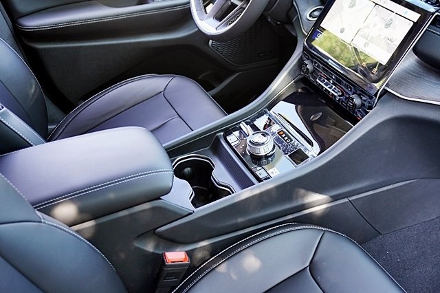 2023 Jeep Grand Cherokee 4xe Base Image 13 of 42