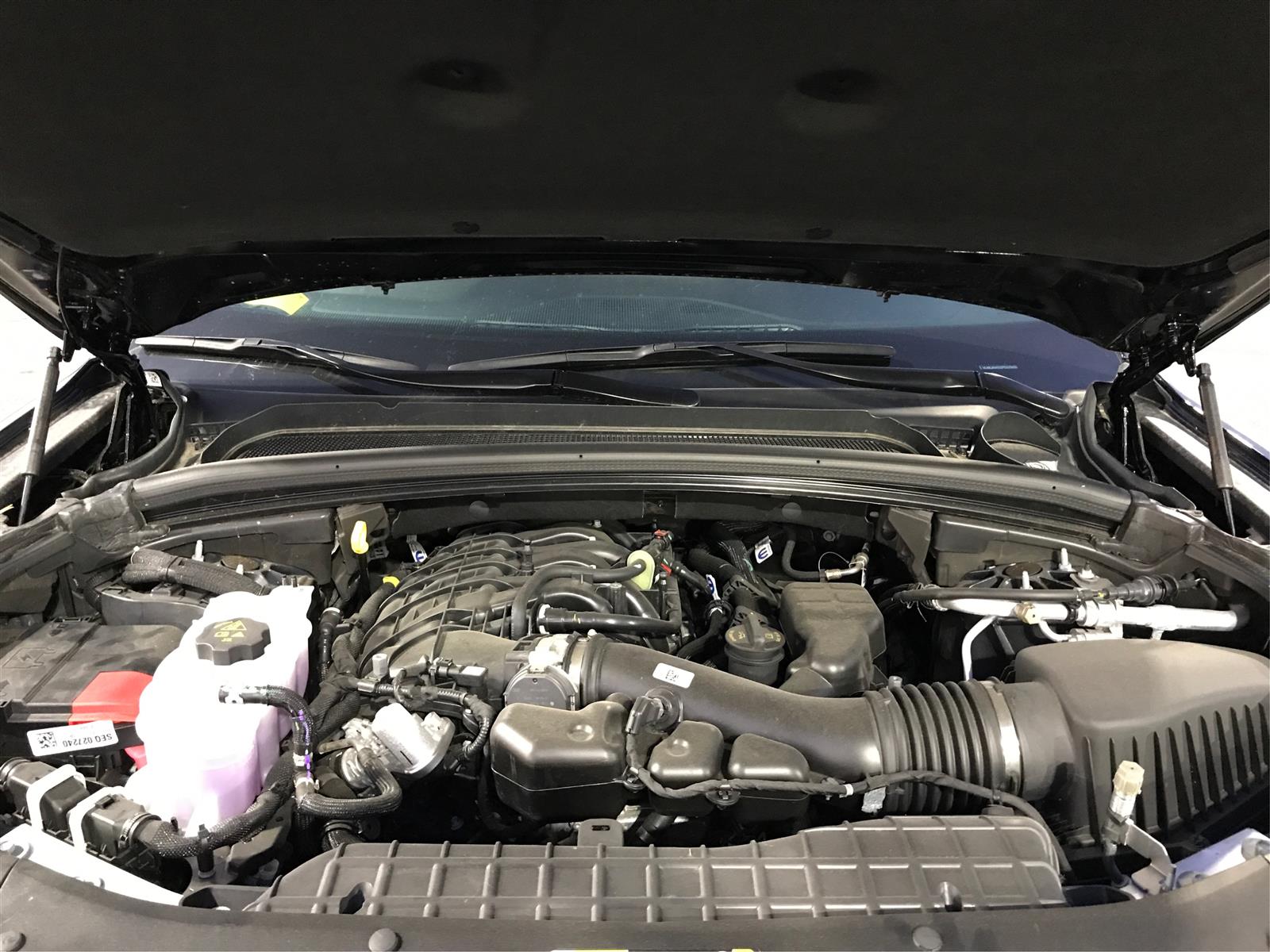 Vehicle image 11 of 23