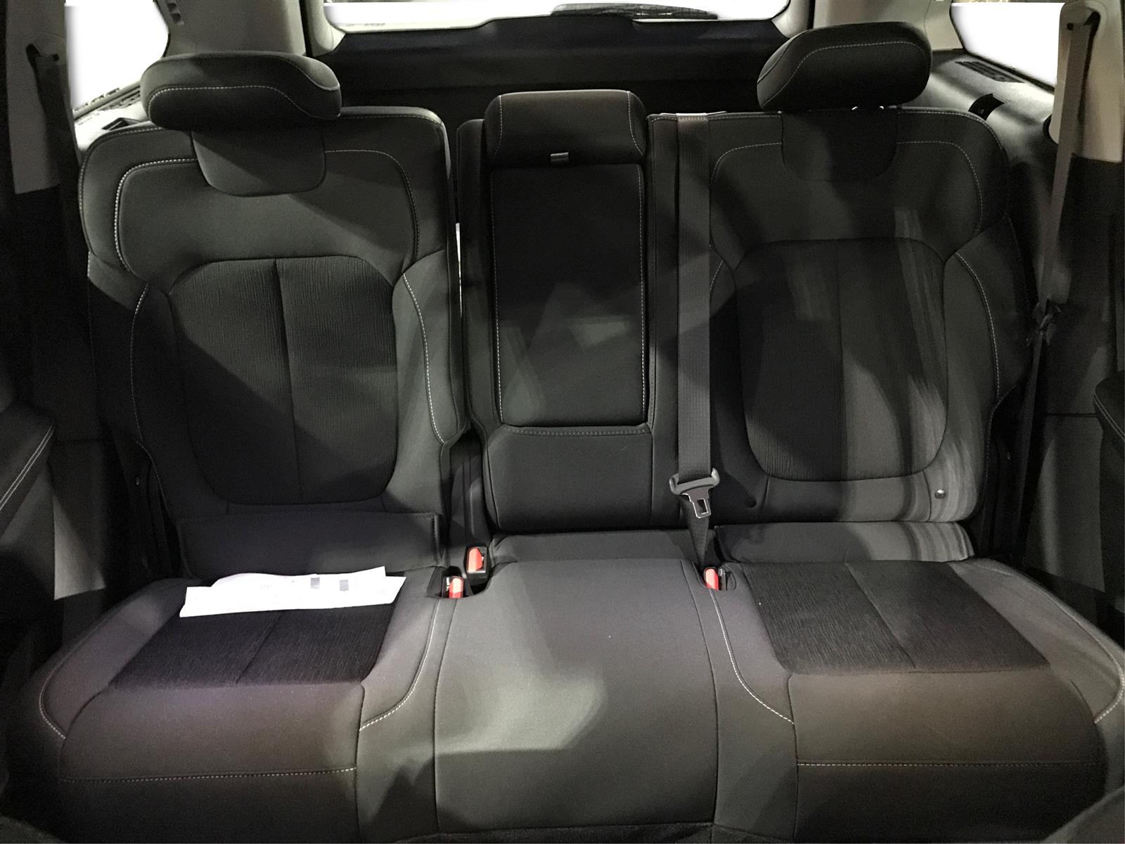 Vehicle image 15 of 23