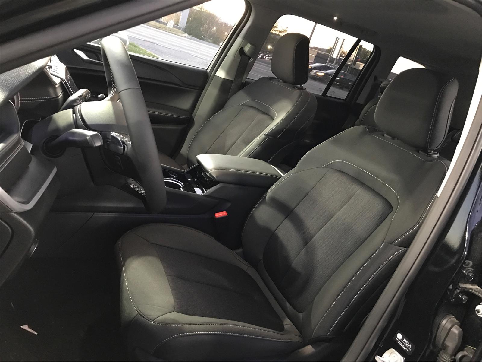 Vehicle image 9 of 23