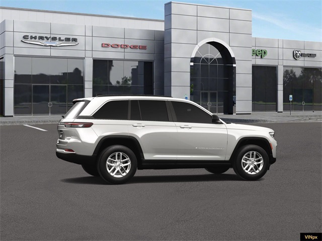 Vehicle image 8 of 23