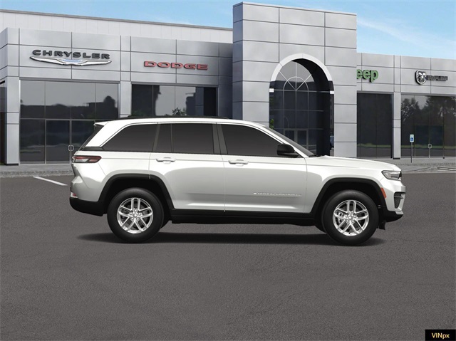 Vehicle image 7 of 23