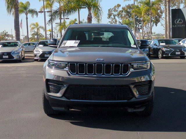 Vehicle image 2 of 33