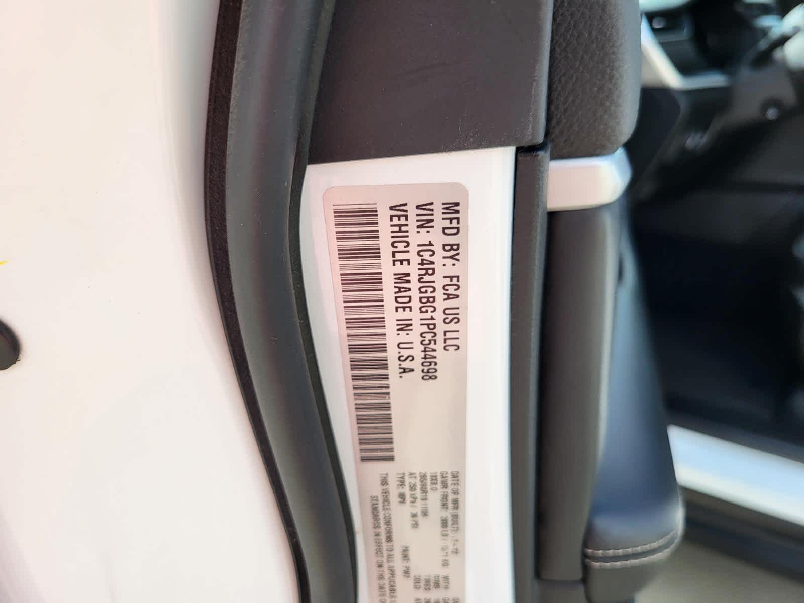 Vehicle image 28 of 28
