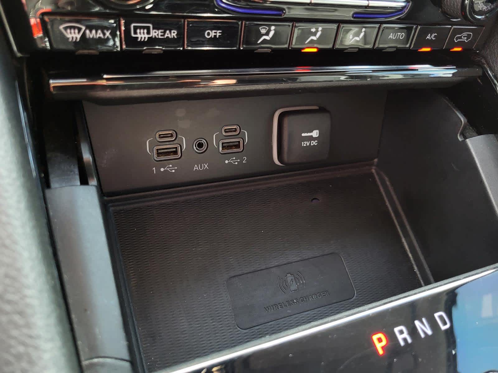 Vehicle image 23 of 28