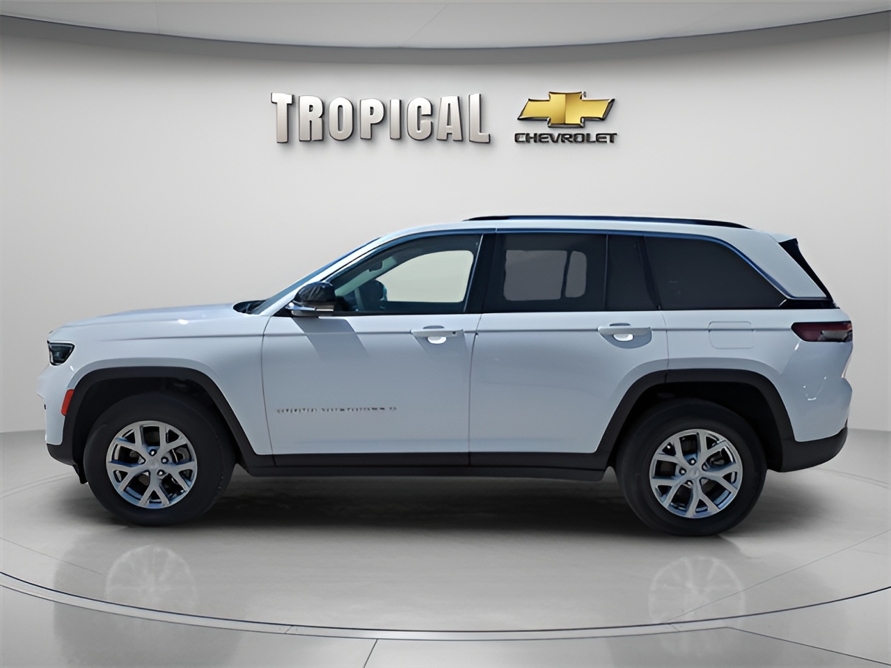 Vehicle image 41 of 41