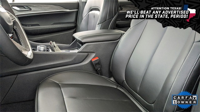 Vehicle image 25 of 26