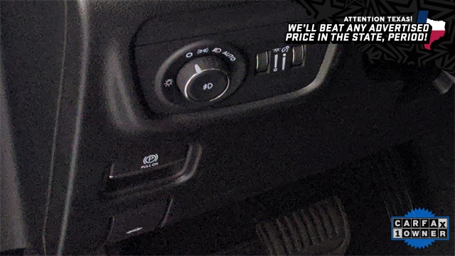 Vehicle image 15 of 26