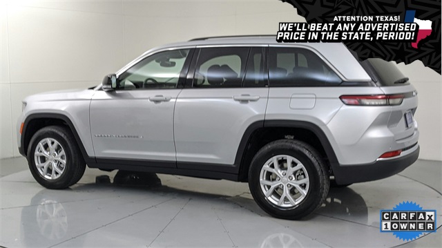Vehicle image 8 of 26