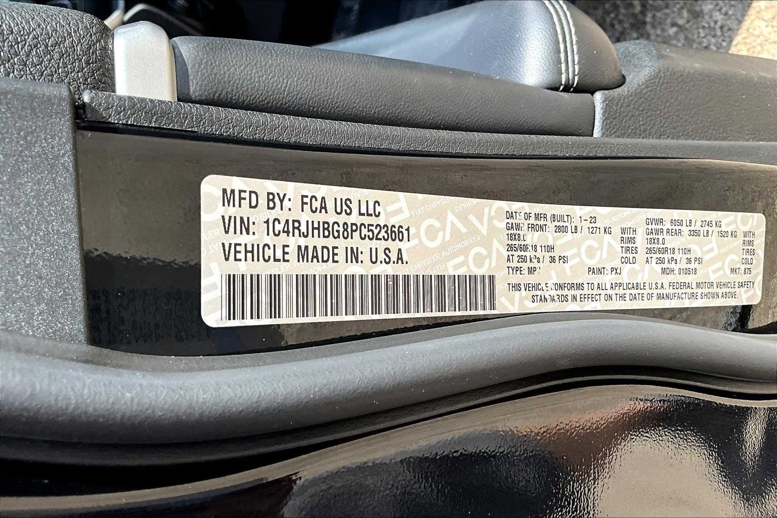 Vehicle image 29 of 33