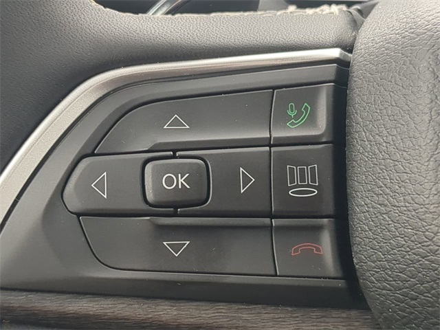 Vehicle image 26 of 29