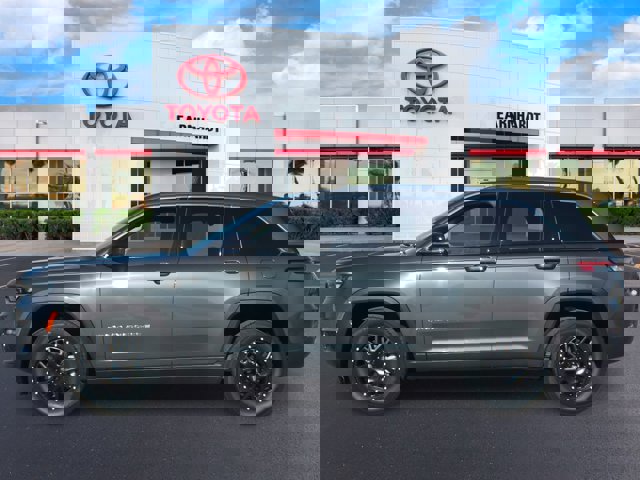 Vehicle image 7 of 20