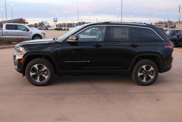 2023 Jeep Grand Cherokee 4xe Base Image 8 of 22
