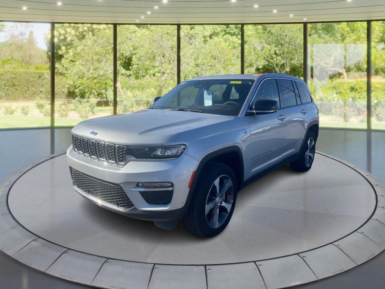 Vehicle image 1 of 23