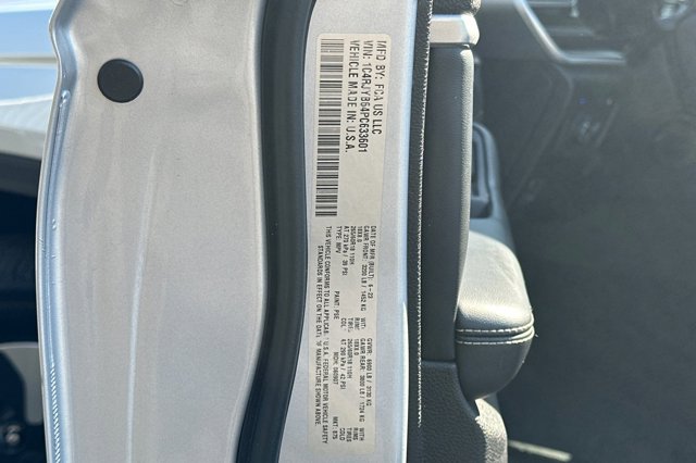 Vehicle image 29 of 29