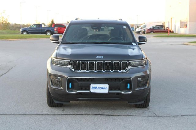 Vehicle image 14 of 36