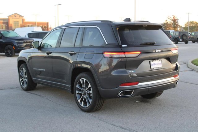 Vehicle image 7 of 36