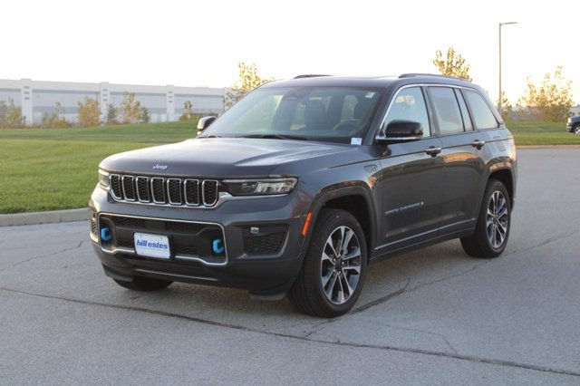 Vehicle image 12 of 36