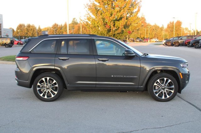 Vehicle image 3 of 36