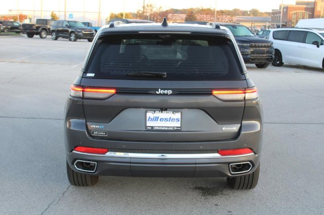 Vehicle image 6 of 36