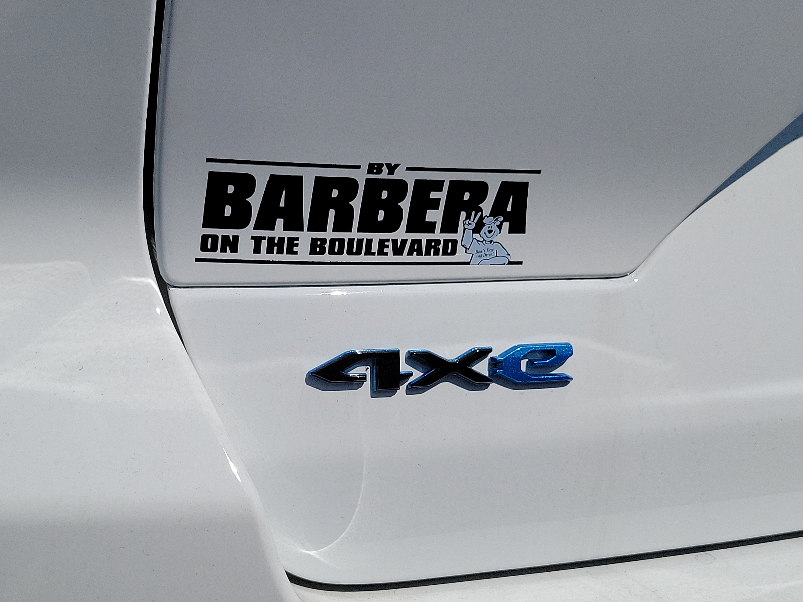 Vehicle image 6 of 6