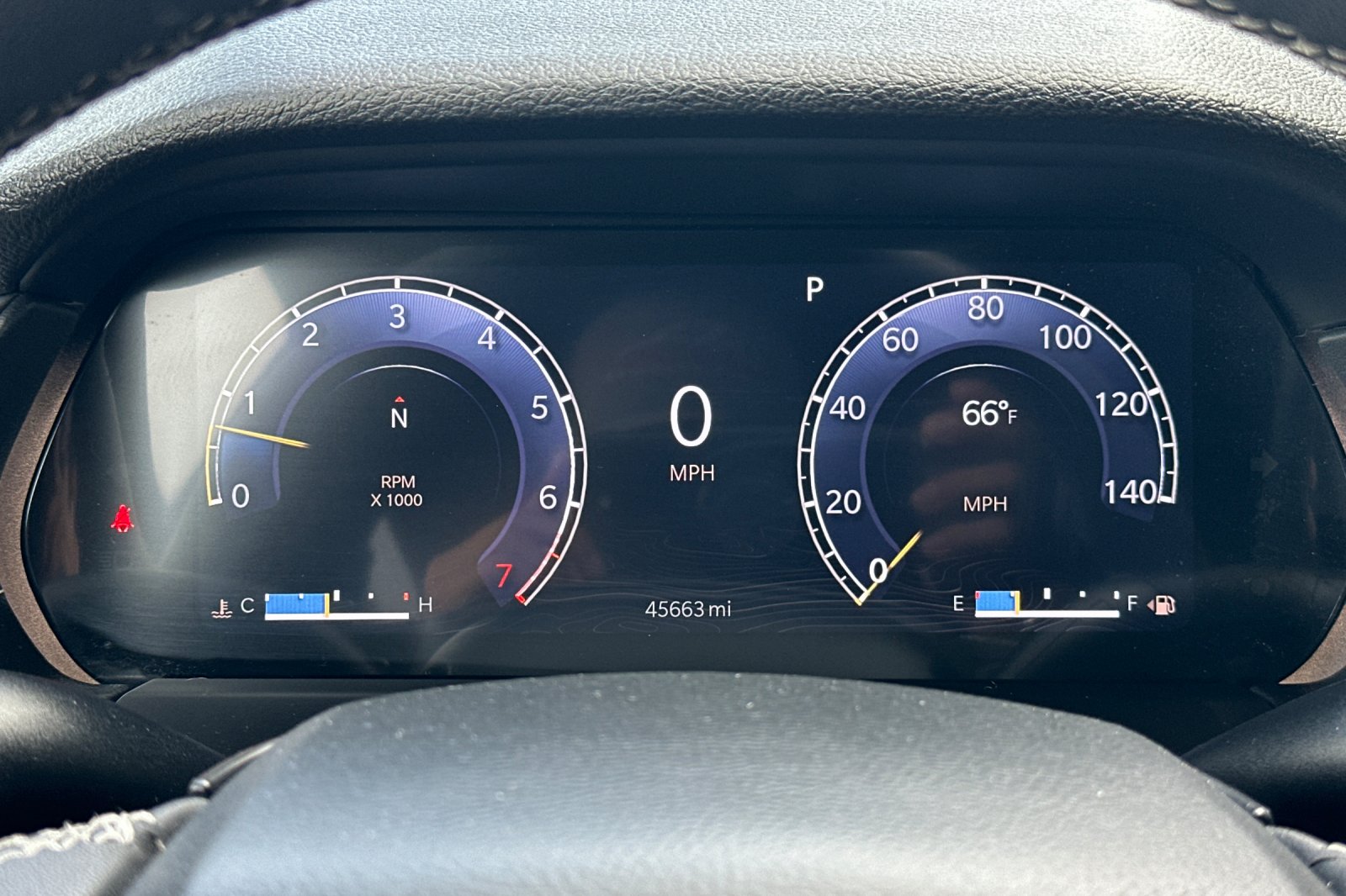 Vehicle image 12 of 28
