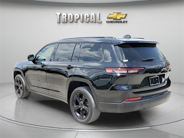 Vehicle image 7 of 31