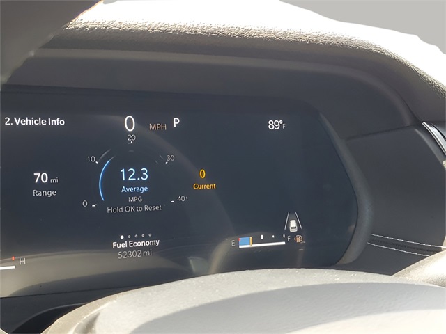 Vehicle image 27 of 31