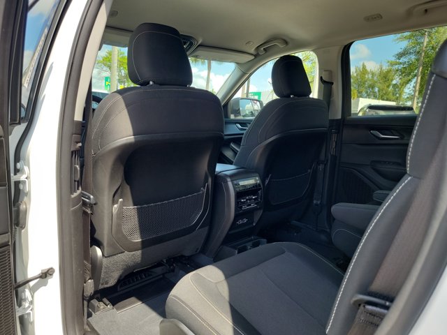 Vehicle image 12 of 30