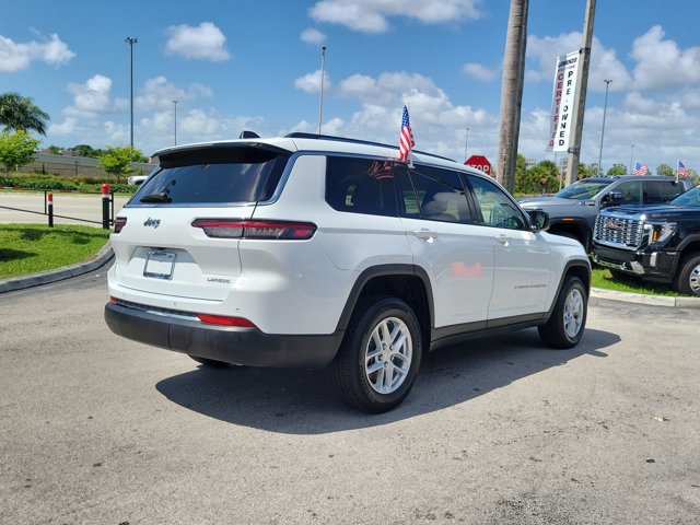 Vehicle image 5 of 30