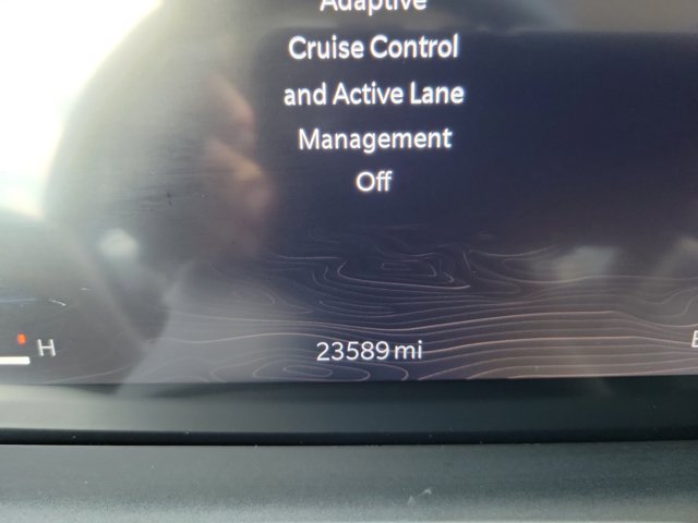Vehicle image 24 of 30