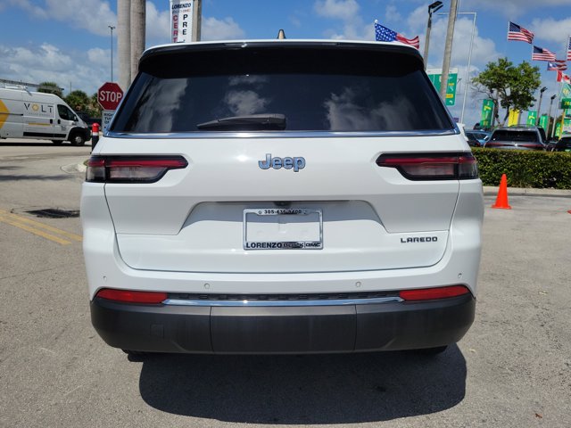 Vehicle image 6 of 30