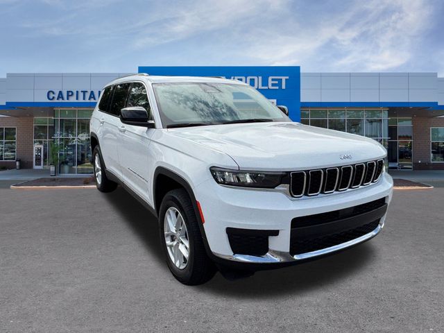 Vehicle image 4 of 18