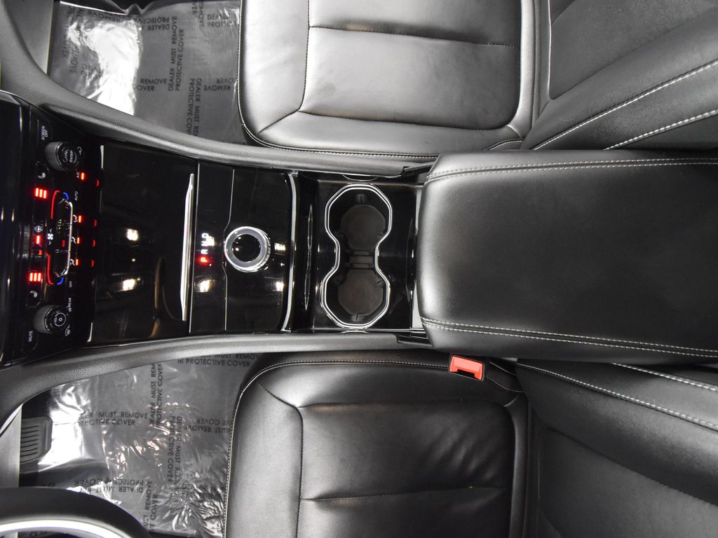 Vehicle image 42 of 66