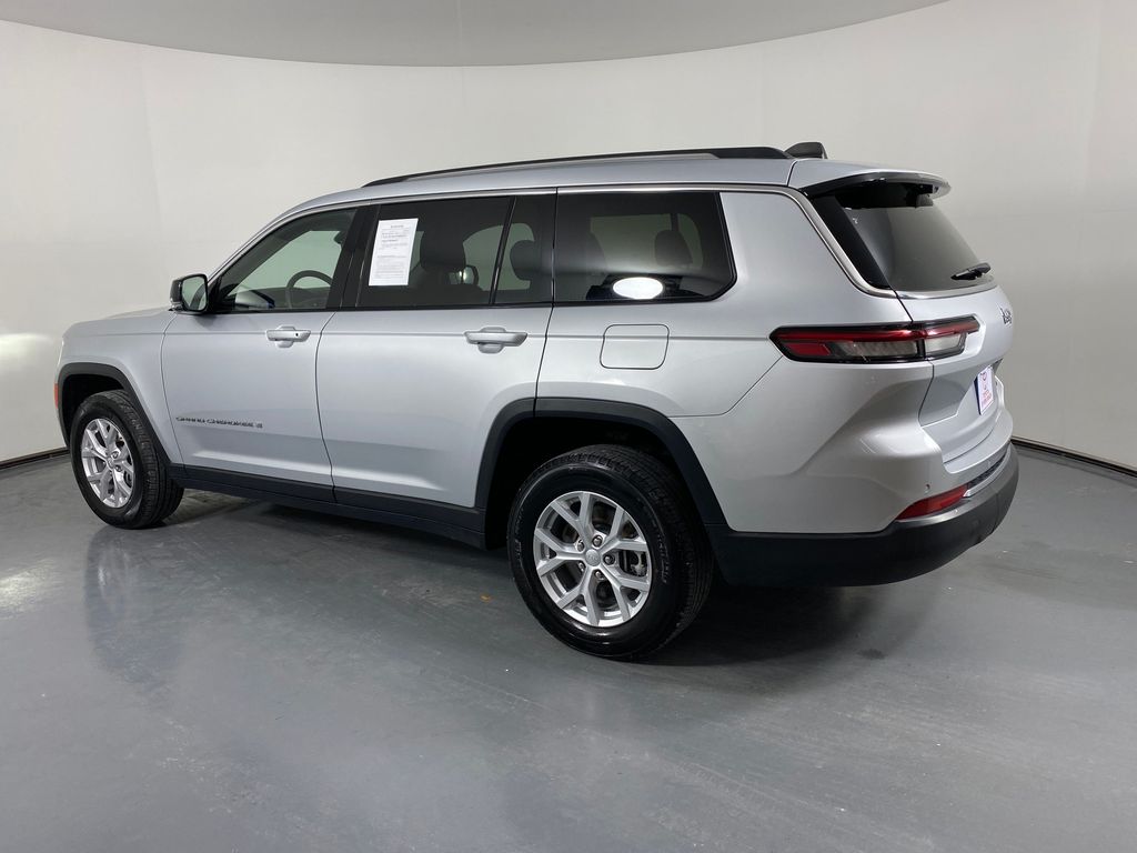 Vehicle image 6 of 45