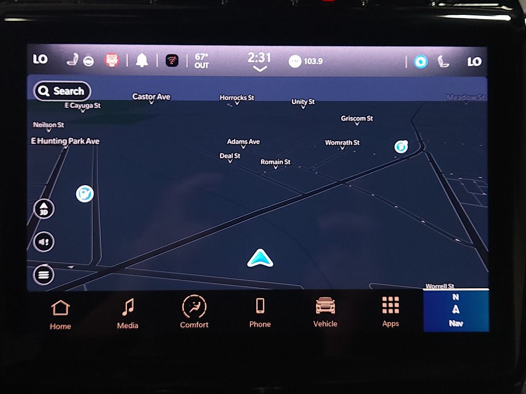 2023 Jeep Grand Cherokee L Limited Image 17 of 25