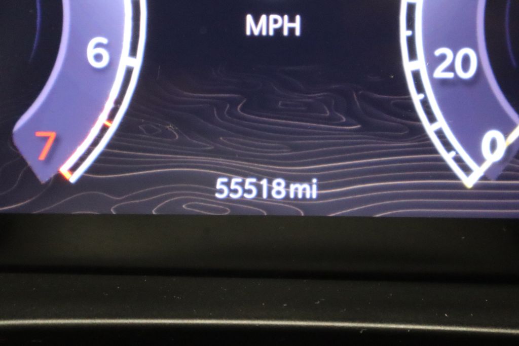 Vehicle image 41 of 46