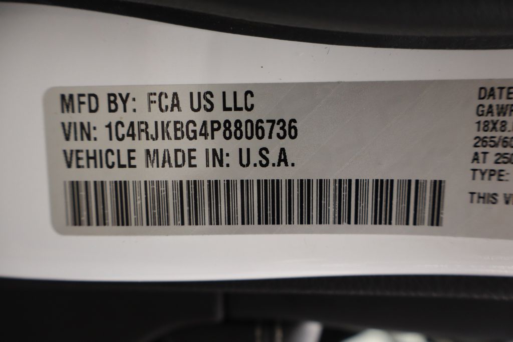 Vehicle image 19 of 46
