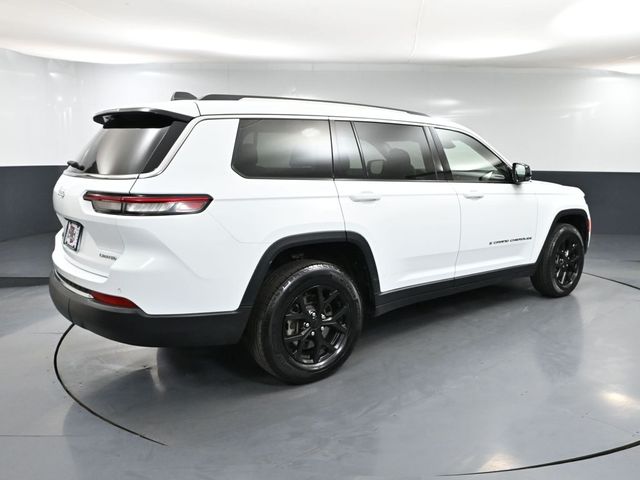 Vehicle image 11 of 60
