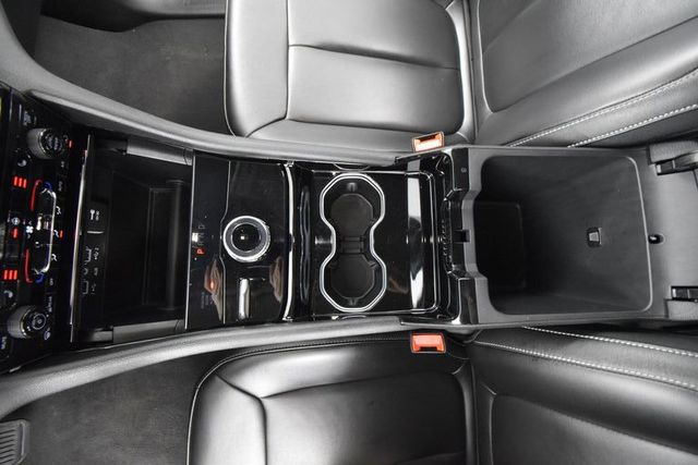 Vehicle image 42 of 60
